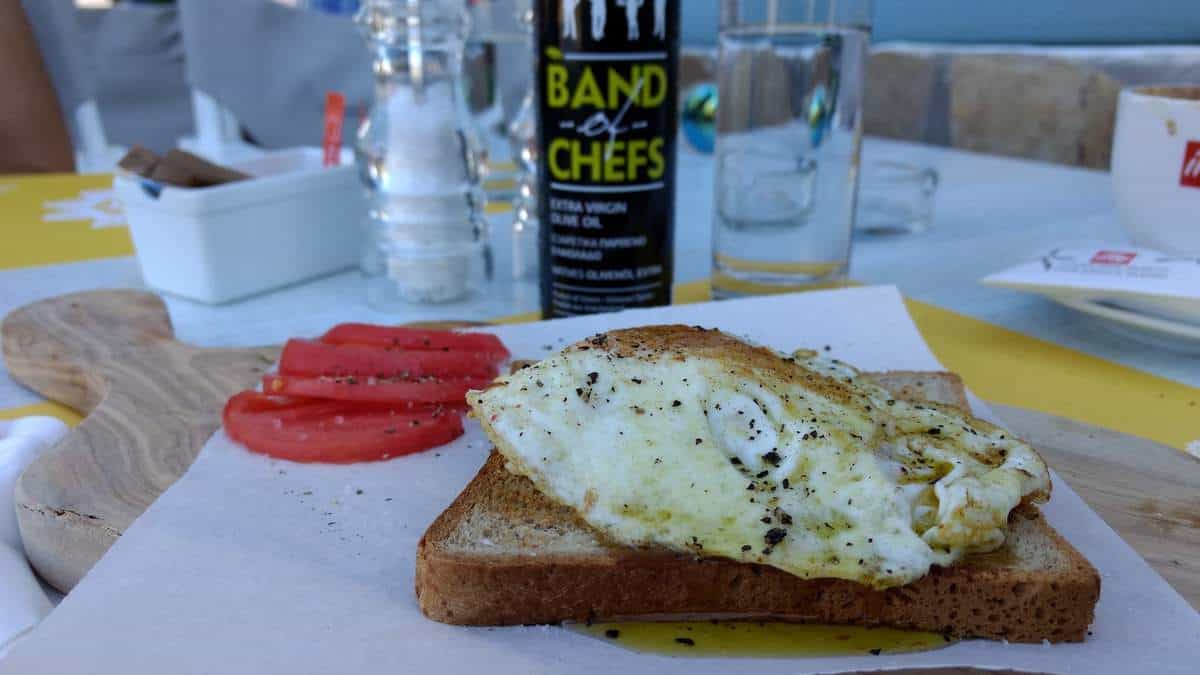 Frühstücksbrot Mit Ei