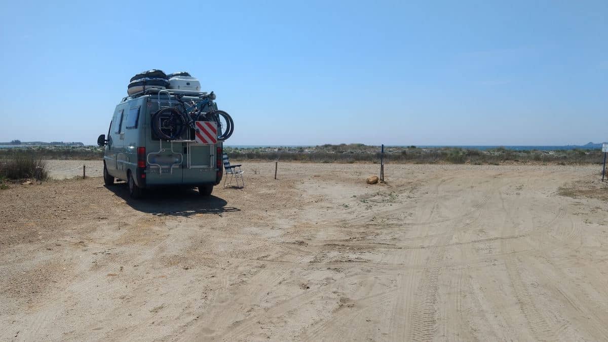 Wohnmobil Am Stellplatz Am Strand