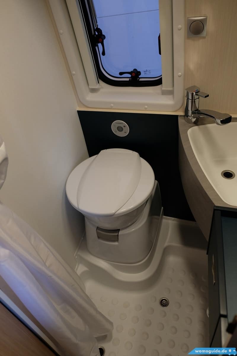 Cassette toilet in the wet room