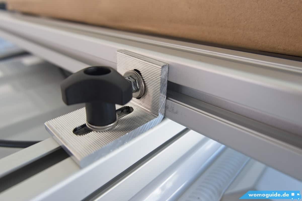 Befestigung Von Solarmodulen Mit Nutensteinen