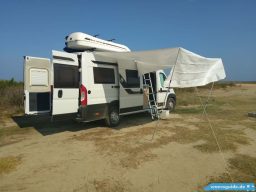 Kastenwagen Mit Sonnensegel