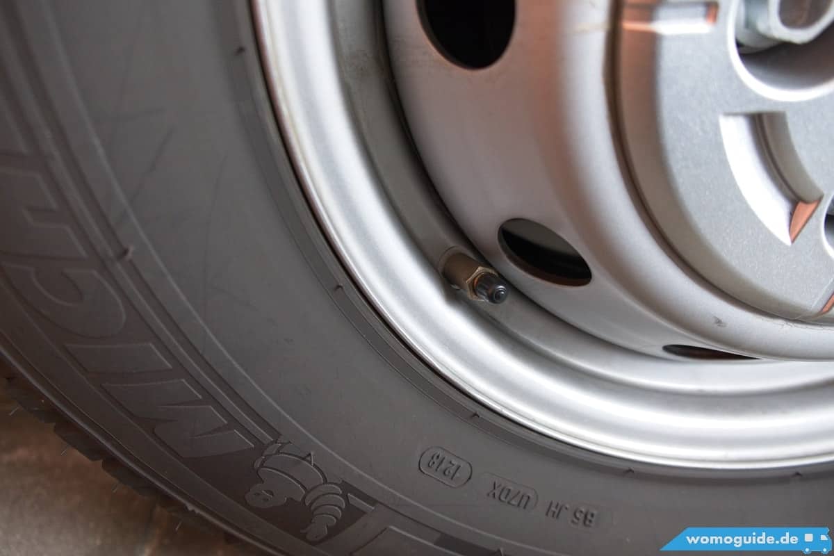 Reifen Fürs Einwintern Aufpumpen