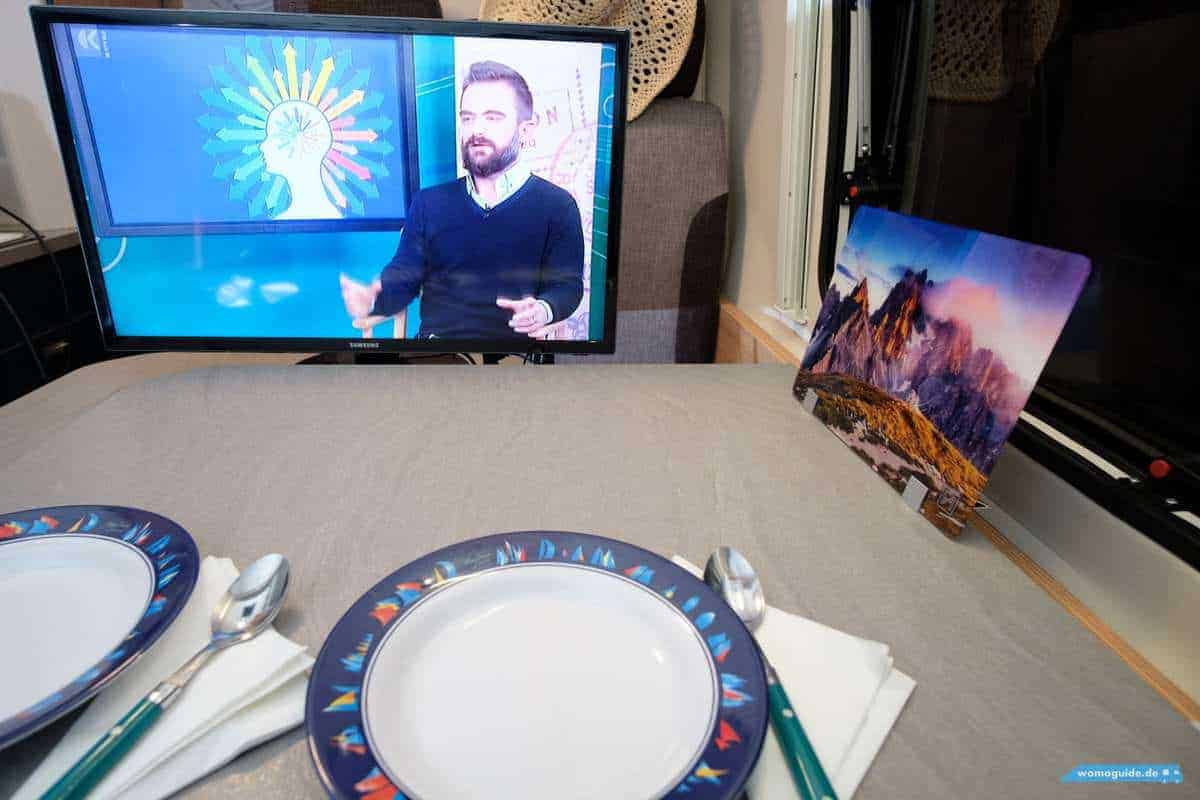 Anbringung Der Folien-Antenne Im Wohnmobil