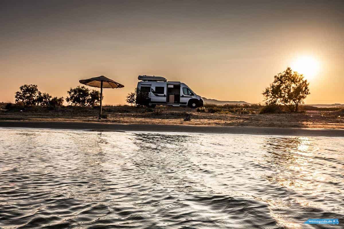 Wohnmobil Alleine Am Strand