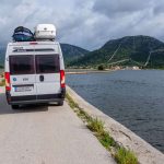 Wohnmobil Auf Dem Steg Nach Ston, Kroatien
