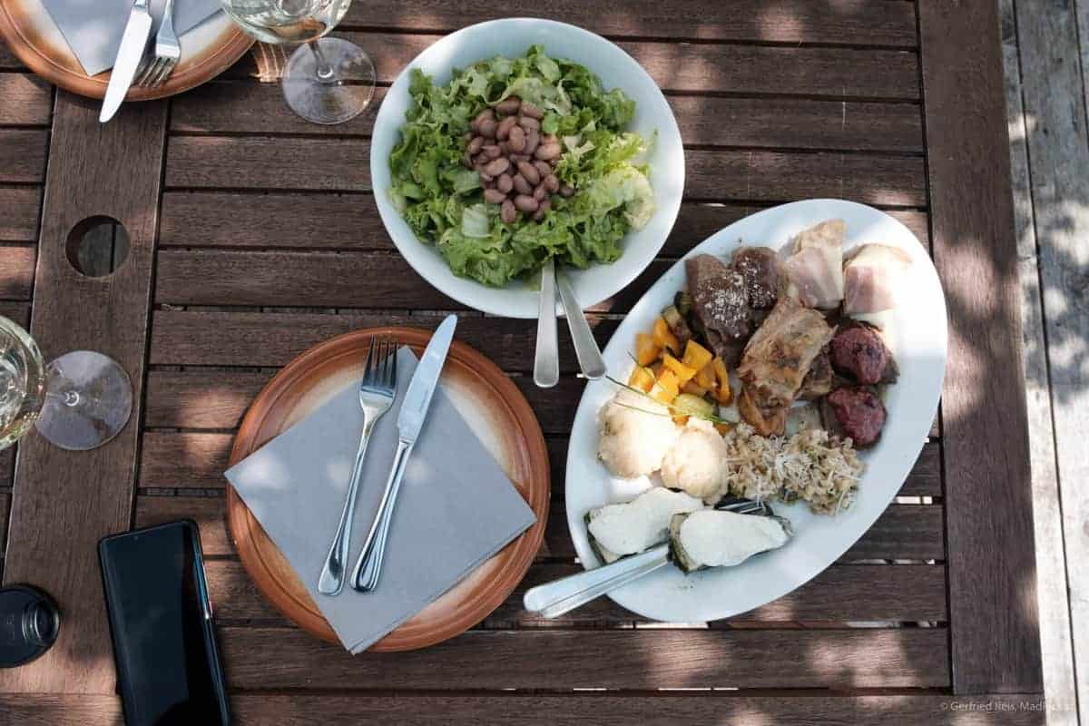 Slowenische Hausmannskost In Sinj Vrh, Slowenien