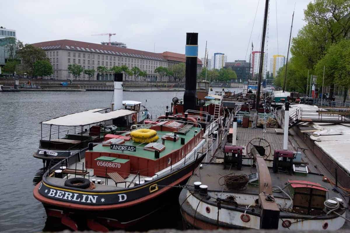 Boote An Der Spree