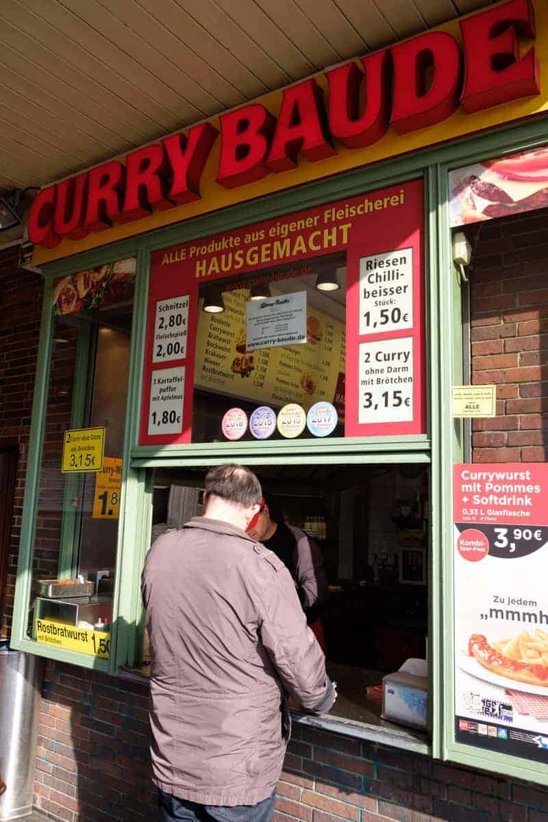 Am Gesundbrunnen: Currywurst