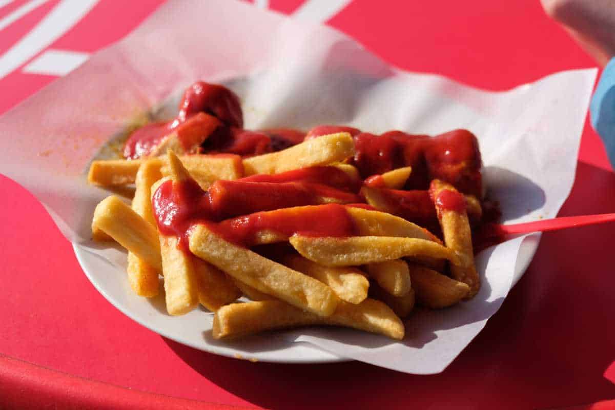 Am Gesundbrunnen: Currywurst