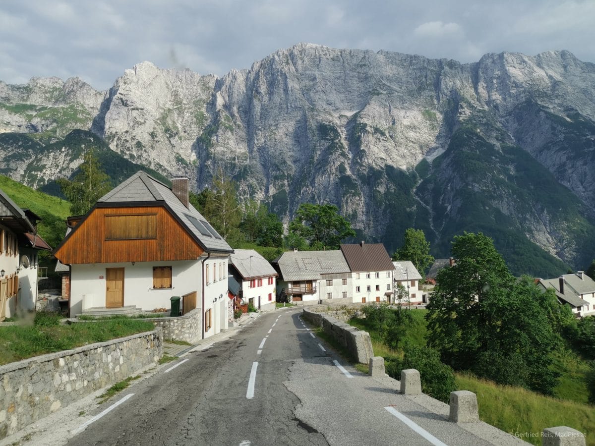 Dorf am Predil-Pass