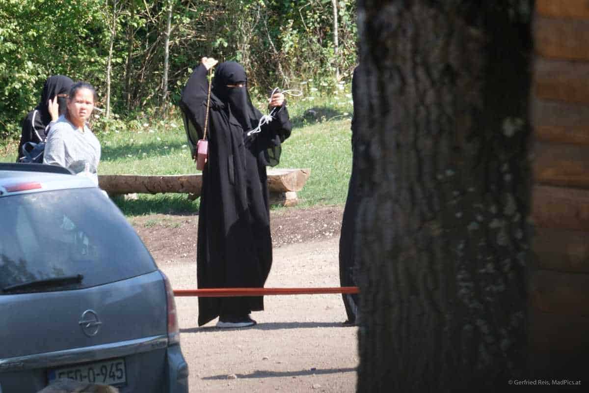 Arabische Besucherin Im Una-Nationalpark