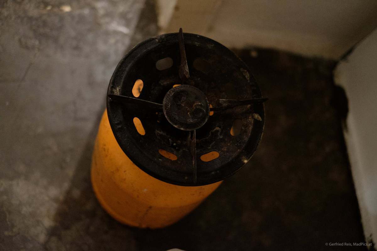 Die Komplette Küchenausstattung Im Albanischen Dorf Vasjar