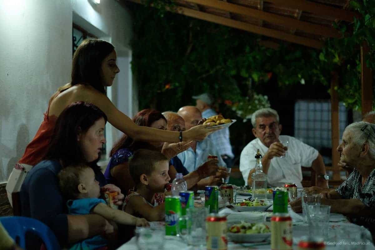 Eine Albanische Dorffeier