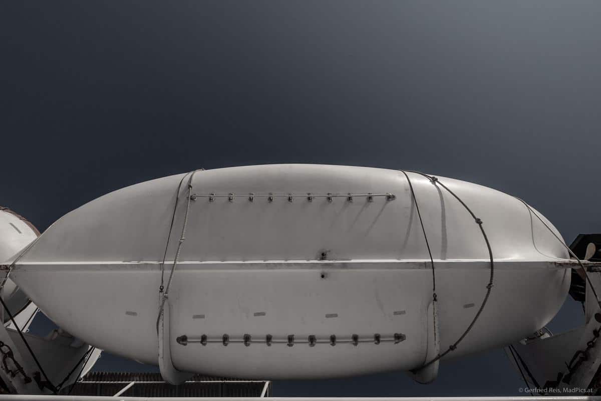 Rettungsboot Auf Griechischer Fähre