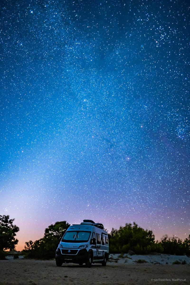 Camper Unter Einem Sternenhimmel
