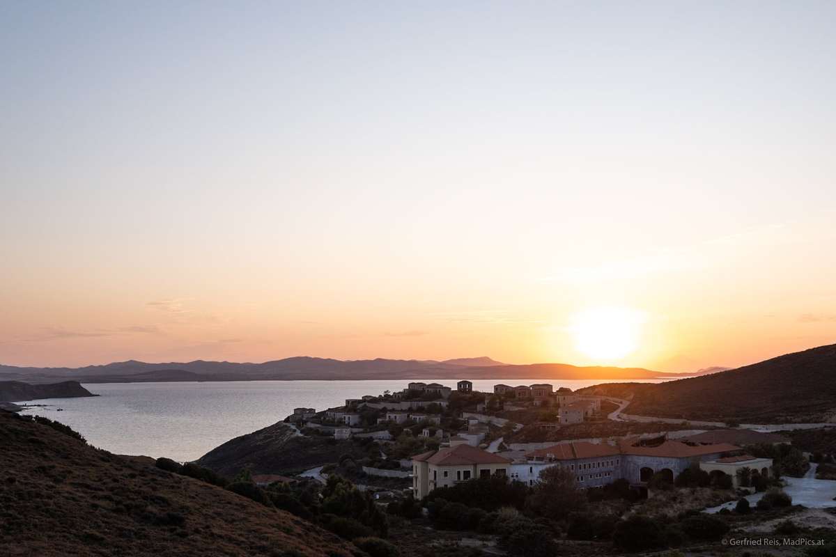 Geisterstadt Aus Der Ferne Im Abendlicht