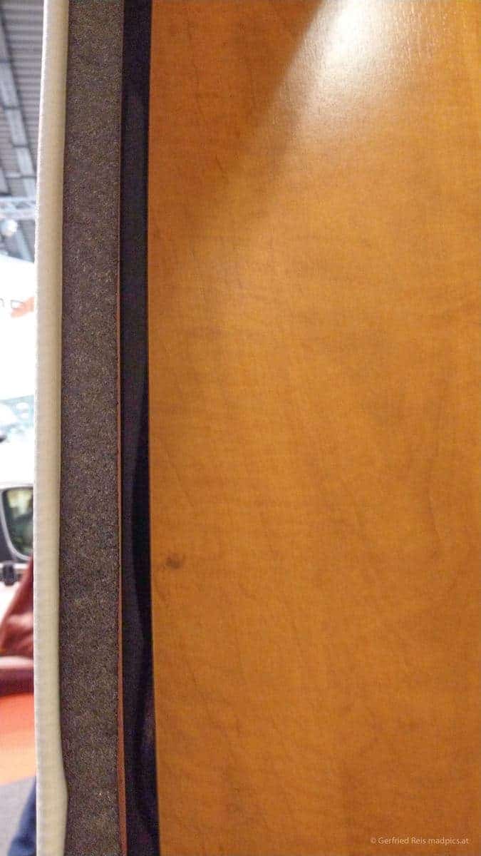 Wohnmobil-Aufbau: Seitenwand