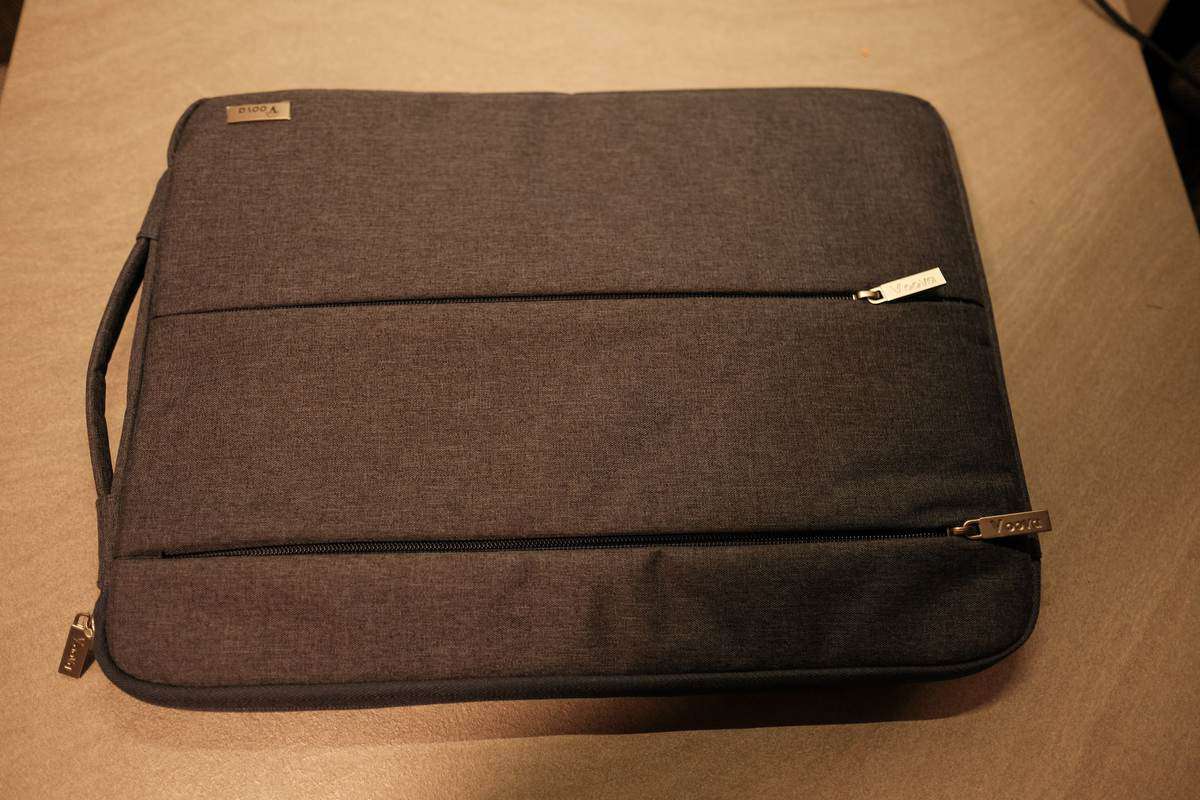 Laptop Im Wohnmobil Mit Case Schützen