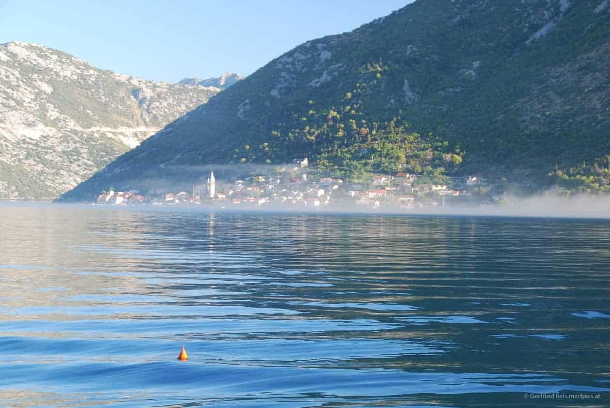 Blick In Der Bucht Von Kotor