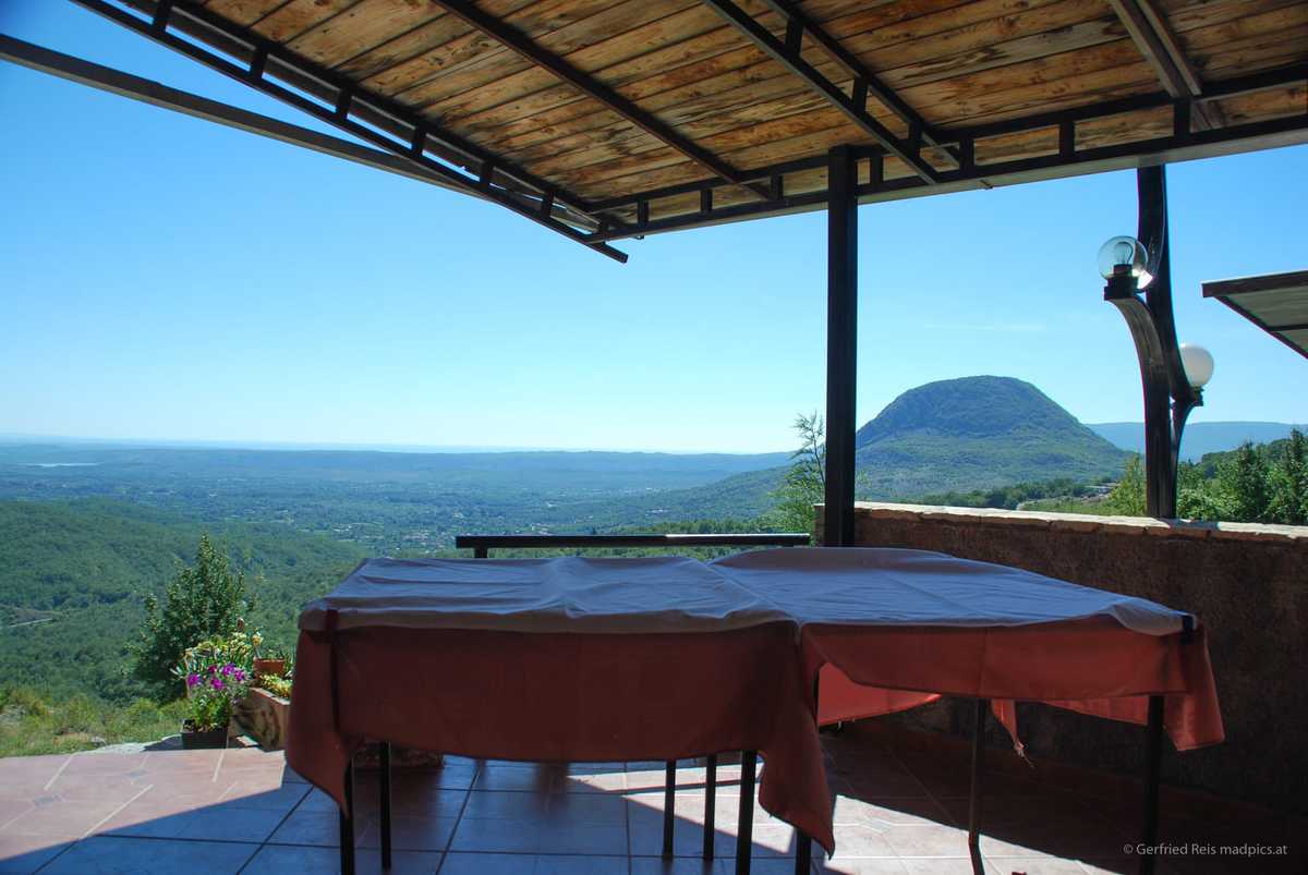 Restaurant Panorama Am Weg Zum Lake Shkodra