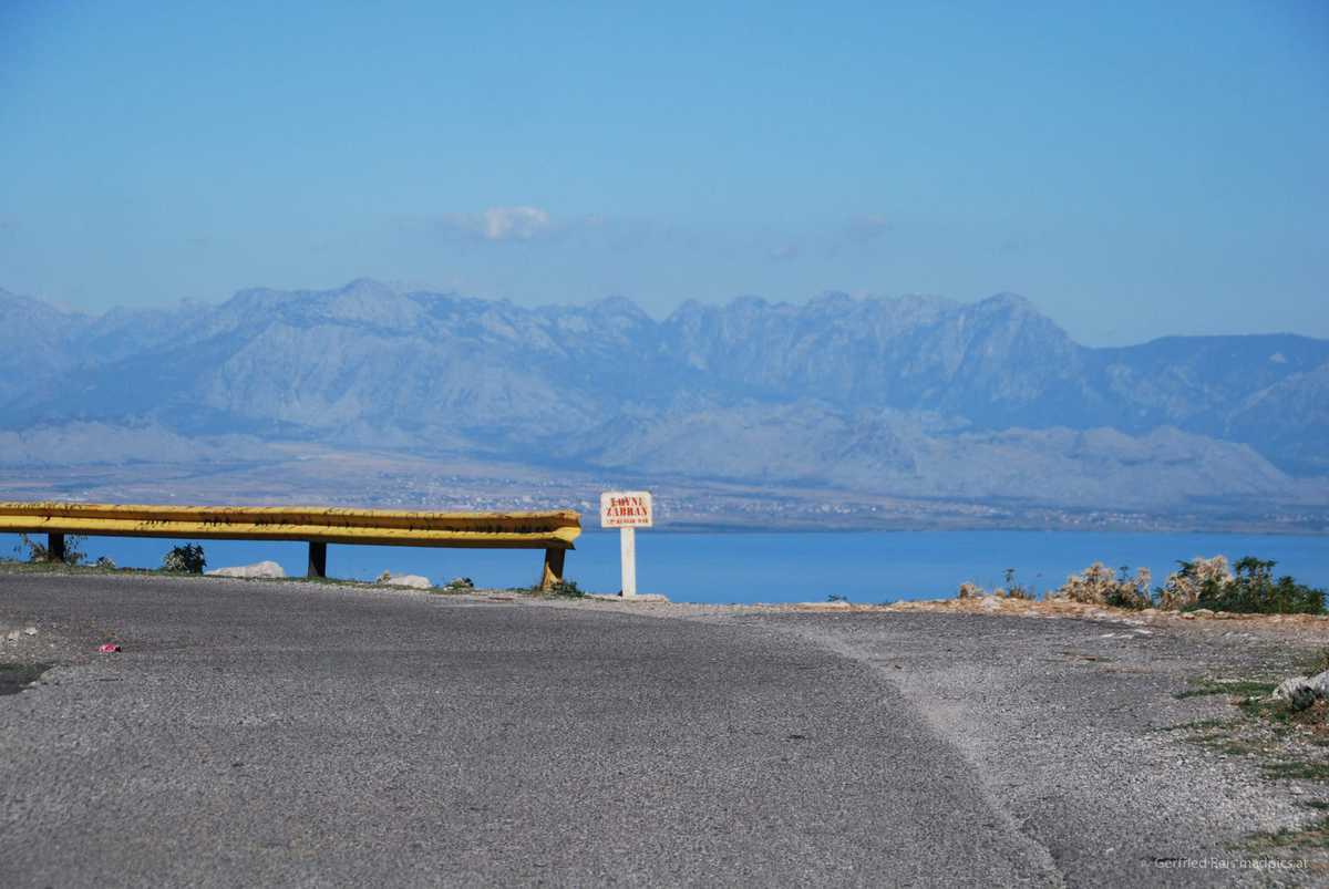 Blick Auf Den Lake Shkodra, Mit Dem Camper In Montenegro