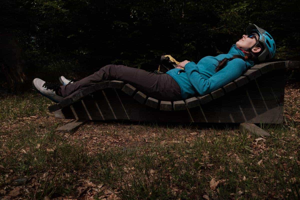 Gemütliche Bank Mitten Im Wald Im Günser Gebirge