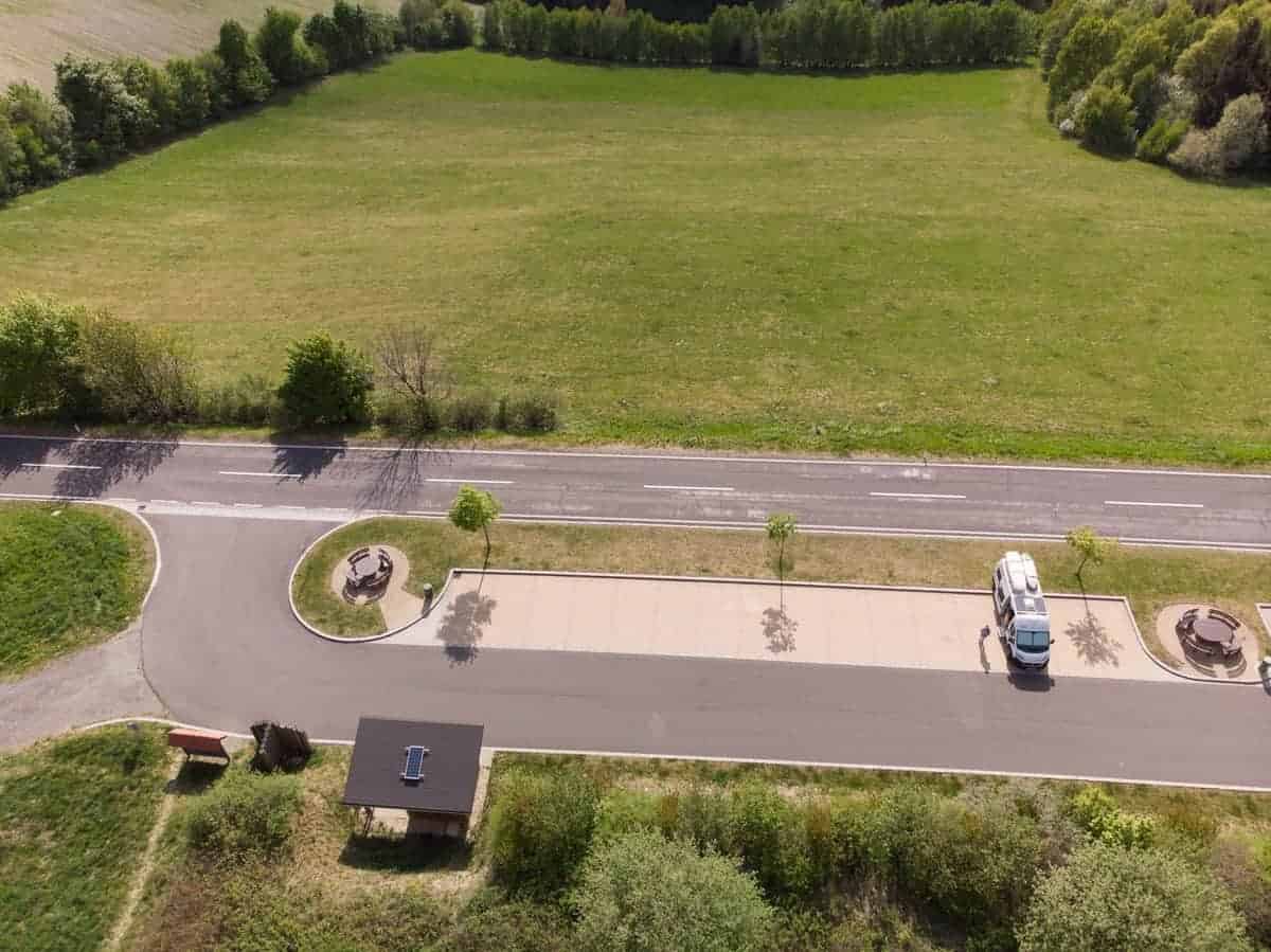 Parkplatz Bei Der Aussichtswarte Guglhupf