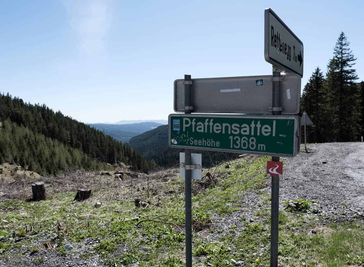 Schild Pfaffensattel