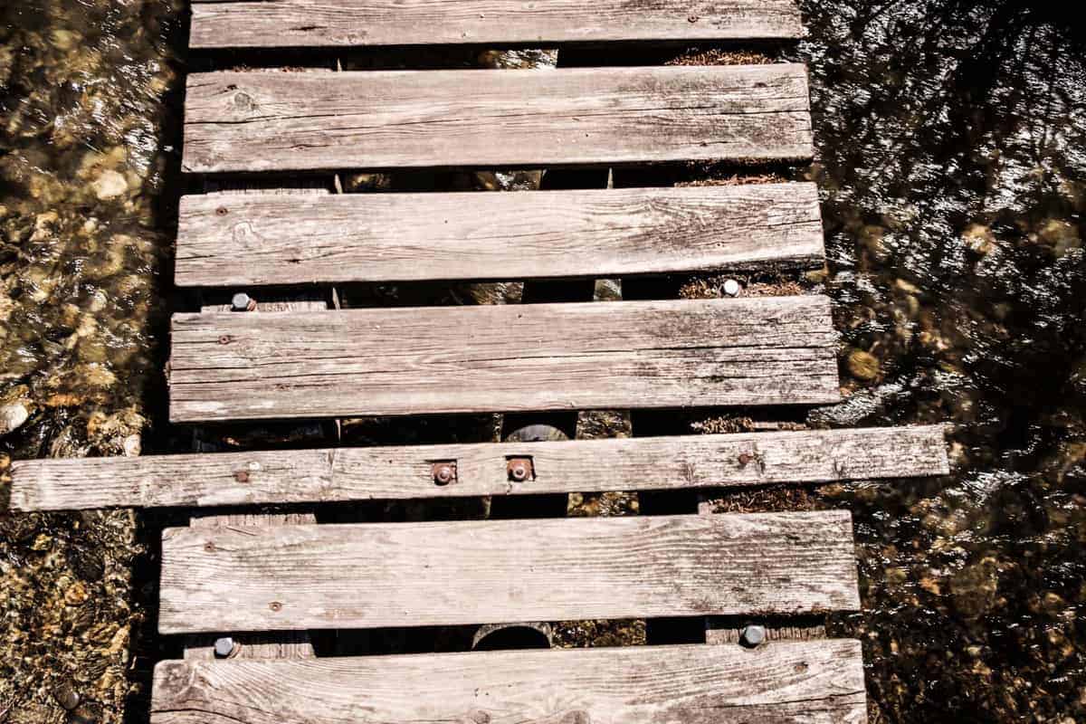 Steg Über Den Fröschnitzbach