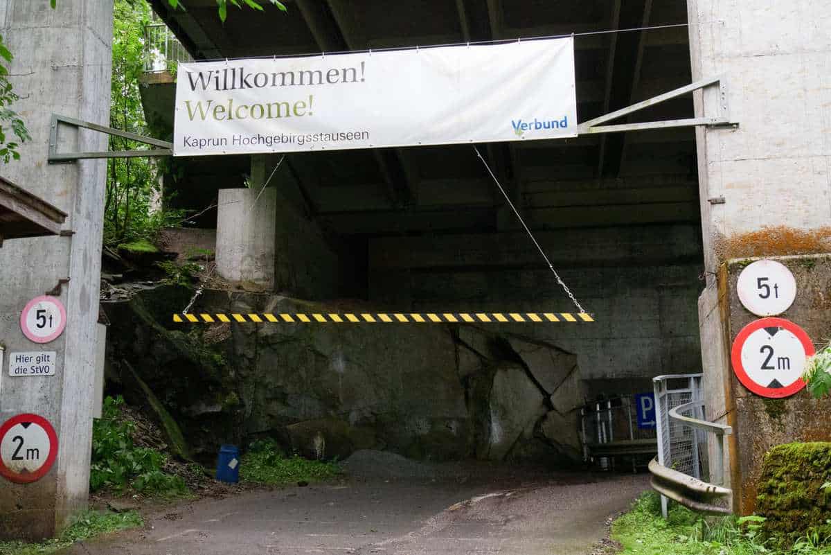 Parkhaus Parkplatz Kesselfall