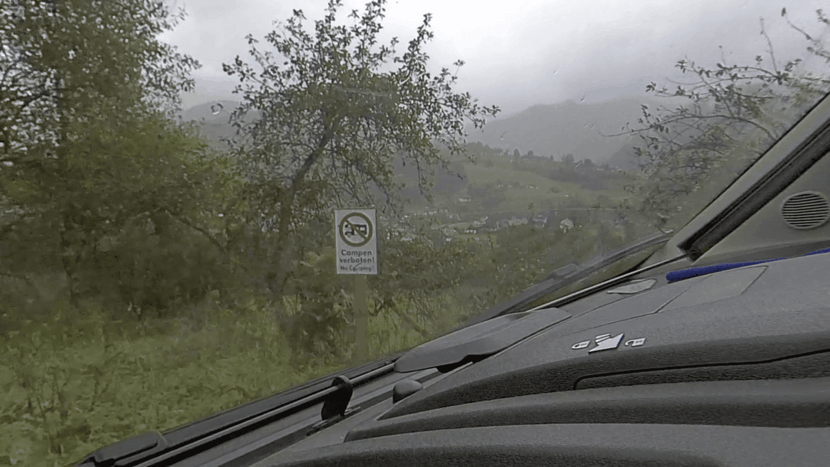 Camping Verboten-Schild