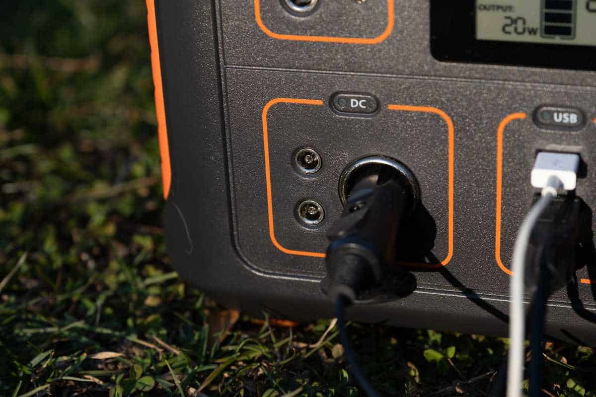 12 V Anschlüsse Auf Der Jackery Power Station