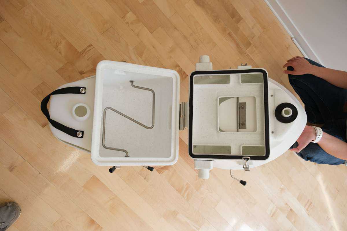 Offene Nature'S Head Trenntoilette Mit Rührwerk Im Feststoff-Behälter