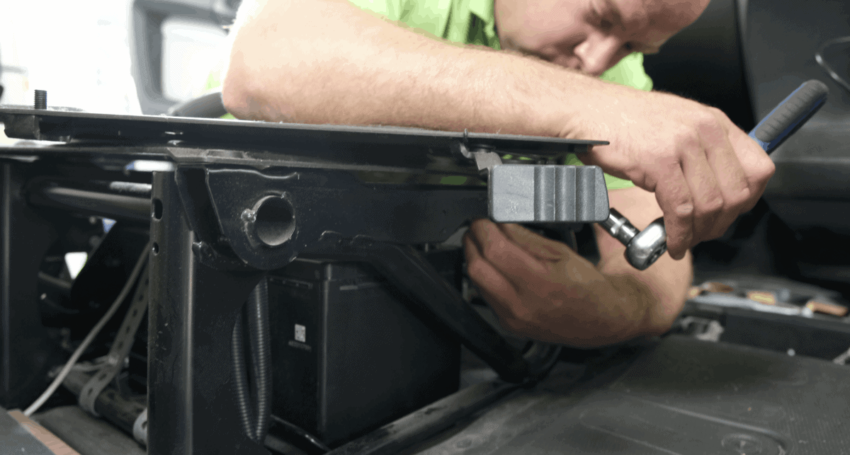 Auch Die Drehkonsole Wird Entfernt