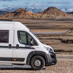 Wohnmobil Vor Bergen