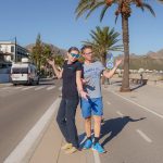 Zweifelnde Camper Vor Wohnmobil