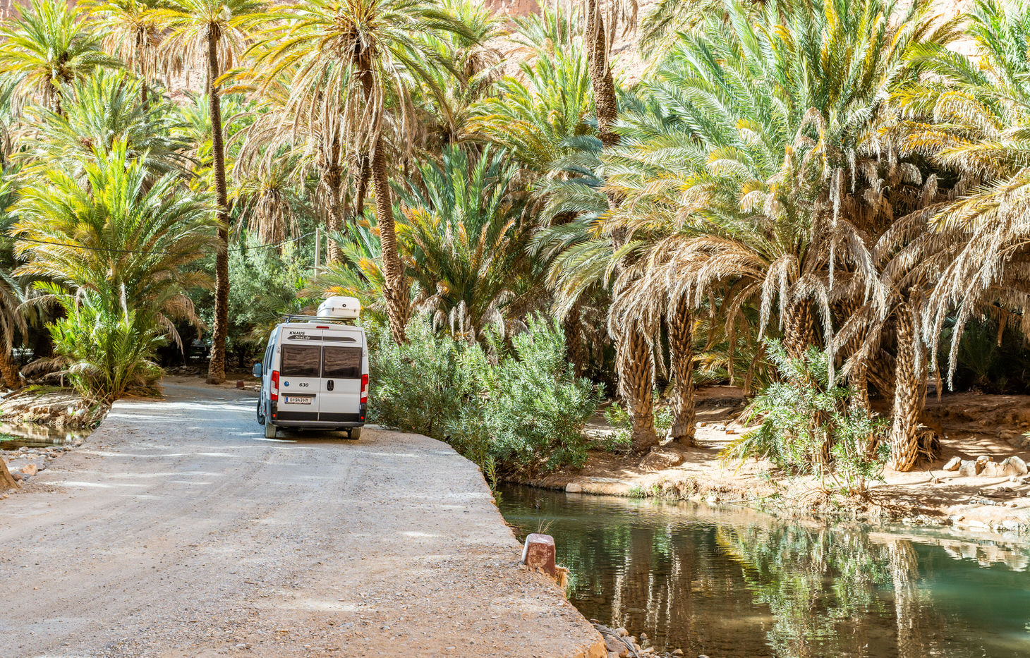Wohnmobil In Marokkanischer Oase
