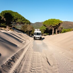 Wohnmobil An Der Düne Von Valdevaqueros, Andalusien Wohnmobil An Der Düne Von Valdevaqueros, Andalusien