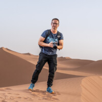 Über Uns 6 Gerfried Vom Womoguide In Der Sahara Mit Kameras