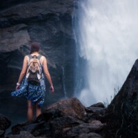 Olya An Den Krimmler Wasserfällen Frau An Den Krimmler Wasserfällen