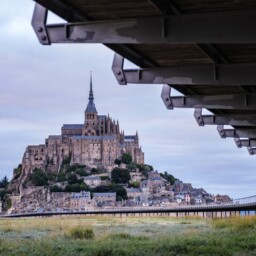 Mont Saint Michel Von Unter Der Brücke Gesehen Mont Saint Michel Von Unter Der Brücke Gesehen