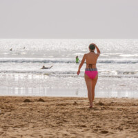 Über Uns 13 Olya Vom Womoguide Am Strand